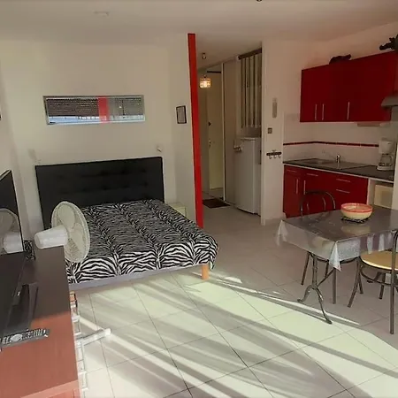 26, Heliopolis E Au Village Naturiste * آجد