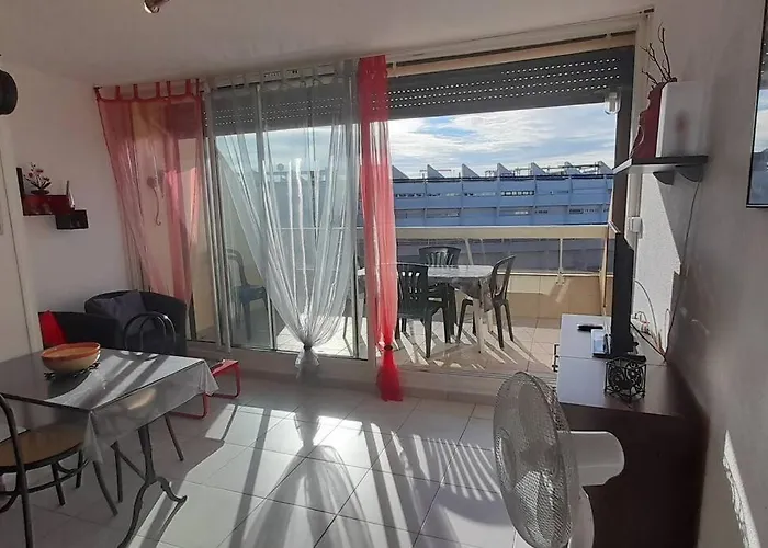 26, Heliopolis E Au Village Naturiste *