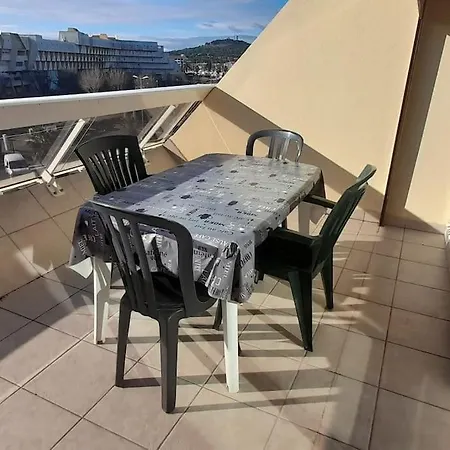 26, Heliopolis E Au Village Naturiste